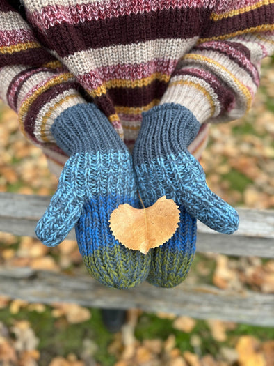 HIMALAYAN HANDKNITTED WOOL MITTEN/HAT WITH FLEECE LINING