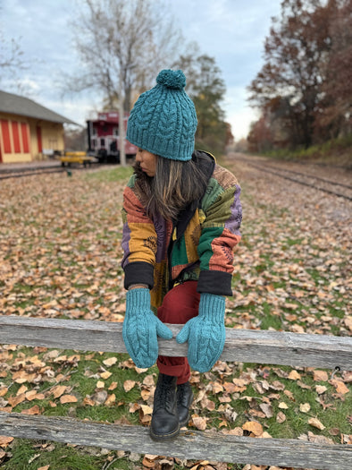 HIMALAYAN HANDKNITTED WOOL MITTEN/HAT WITH FLEECE LINING