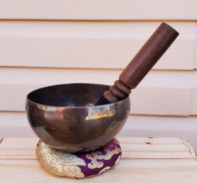 HANDMADE TIBETAN SINGING BOWL WITH GANESHA 5"