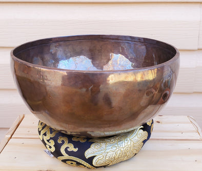 HANDMADE TIBETAN SINGING BOWL WITH GANESHA 9"