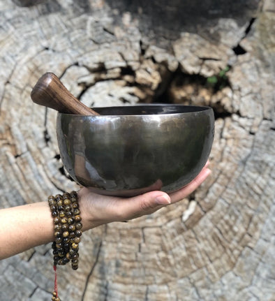 HANDMADE TIBETAN SINGING BOWL YIN AND YANG 7"