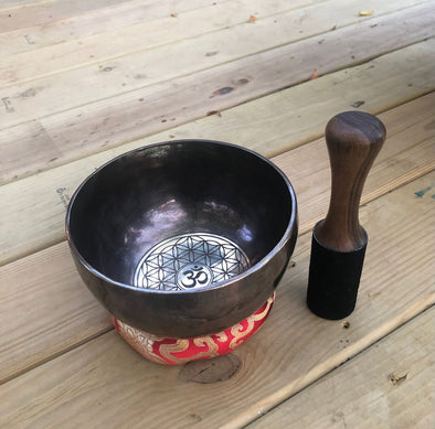 HAND BEATEN TIBETAN SINGING BOWL 7" WITH OM/FLOWER OF LIFE