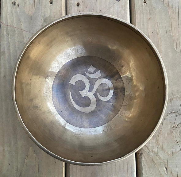 HANDMADE TIBETAN SINGING BOWL WITH OM 9"